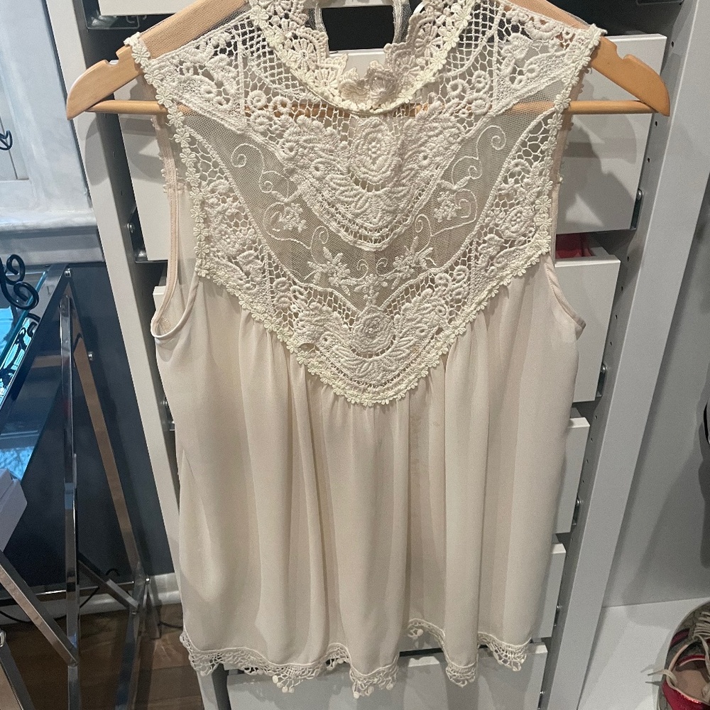 Cream lace sleeveless top